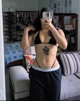 Screenshot_20250415_231958_Video Player.jpg