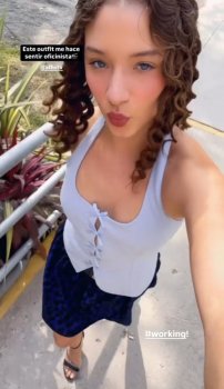 Screenshot_20250415_234057_Video Player.jpg