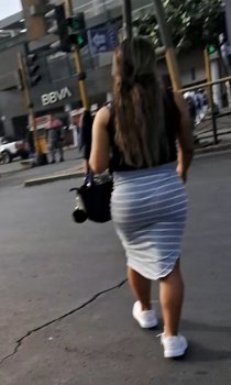 Screenshot_20250416_143405_Video Player.jpg