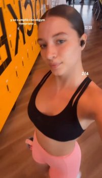 Screenshot_20250419_002818_Video Player.jpg