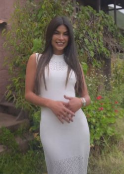 Screenshot_20250419_083829_Video Player.jpg