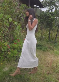 Screenshot_20250419_083936_Video Player.jpg