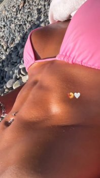 Screenshot_20250423_013157_Video Player.jpg