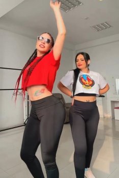 Screenshot_20250423_061155_Video Player.jpg