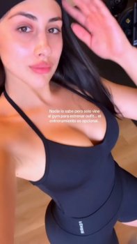 Screenshot_20250424_065931_Video Player.jpg