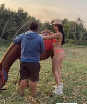 Screenshot_20250424_101630_Video Player.jpg