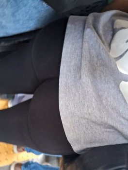 Screenshot_20250426_142917_Video Player.jpg