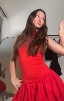 Screenshot_20250427_222259_Video Player.jpg