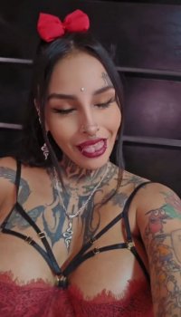 Screenshot_20250429_061516_Video Player.jpg