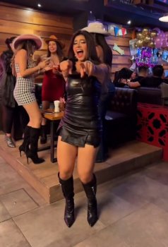 Screenshot_20250429_063036_Video Player.jpg