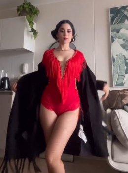 Screenshot_20250501_002634_Video Player.jpg