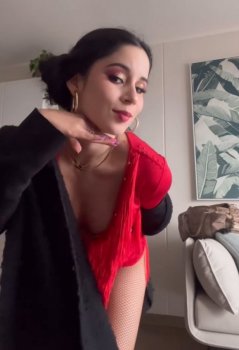 Screenshot_20250501_002730_Video Player.jpg