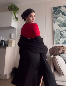 Screenshot_20250501_002654_Video Player.jpg