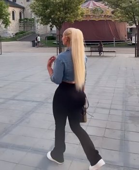 Screenshot_20250502_155223_Video Player.jpg