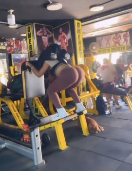 Screenshot_20250503_001716_Instagram.jpg Screenshot_20250503_001716_Instagram.jpg