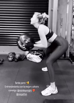 Screenshot_20250503_173338_Video Player.jpg