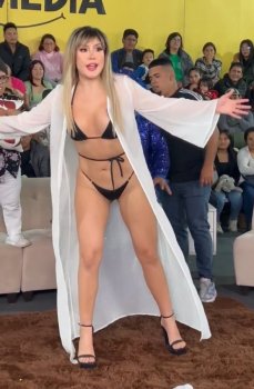 Screenshot_20250503_234407_Video Player.jpg