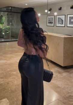 Screenshot_20250513_060628_Video Player.jpg