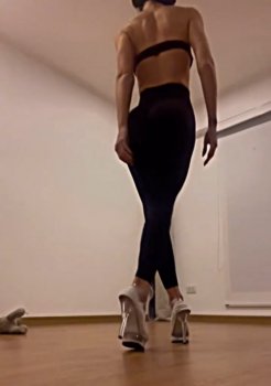 Screenshot_20250513_193036_Video Player.jpg