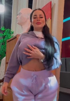 Screenshot_20250515_002219_Video Player.jpg