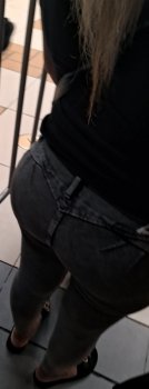 Screenshot_20250517_172434_Video Player.jpg