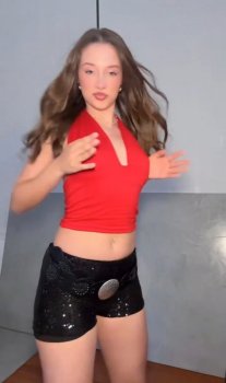 Screenshot_20250603_230335_Video Player.jpg