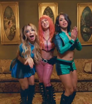 Screenshot_20250604_070219_Video Player.jpg