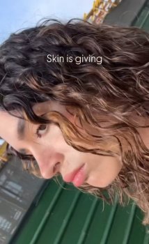 Screenshot_20250612_000212_Video Player.jpg