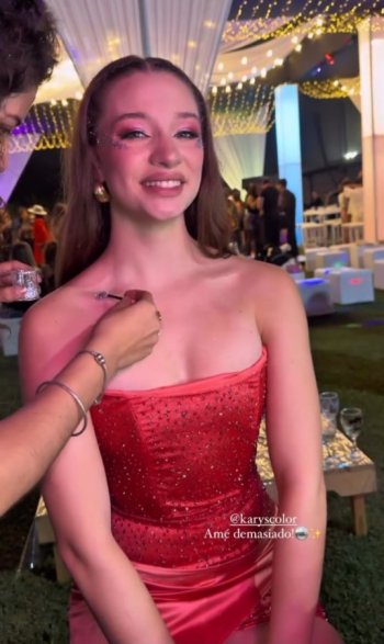 Screenshot_20250619_103414_Video Player.jpg