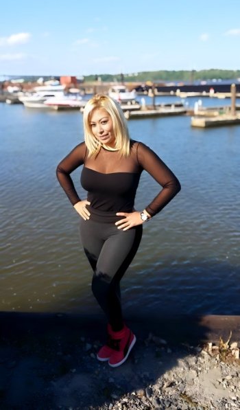 Jackie para perutops .jpeg