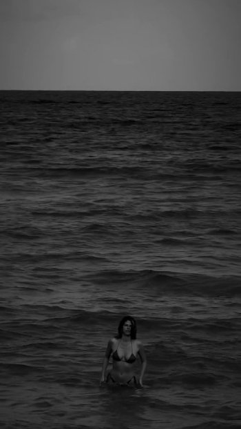 story-unlunar-3667217112650699955 - frame at 0m2s.jpg