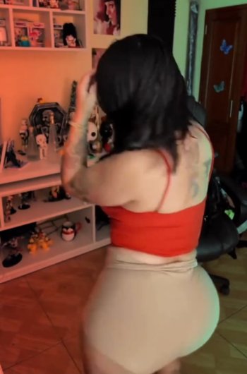 Screenshot_20250720_081407_Video Player.jpg