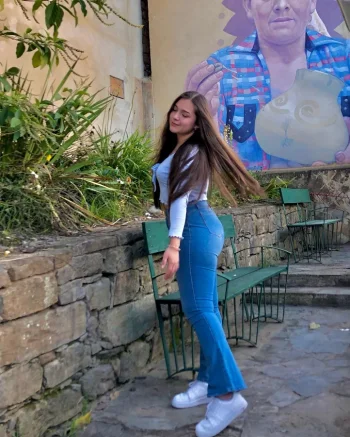 iam milito, solo mirame (8).webp