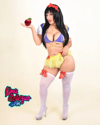 Solange-Ortiz-Lima-Bellezas-5-768x960 (1).webp Solange-Ortiz-Lima-Bellezas-5-768x960 (1).webp