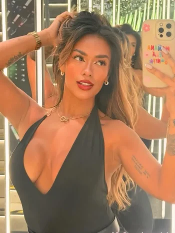 😍💘...#shirleyarica #chile #perú #instagram #lapatrona #shililovers #shirleydiosa #mamazota (1).webp