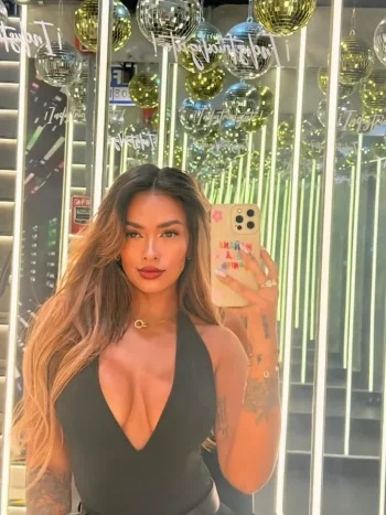 😍💘...#shirleyarica #chile #perú #instagram #lapatrona #shililovers #shirleydiosa #mamazota.webp