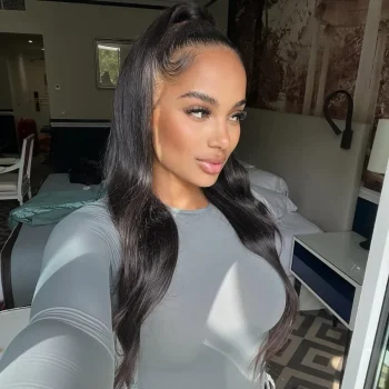 Pretty face but her soul prettier🩶 (2).webp