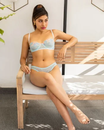 your enchanted girl🩵.webp