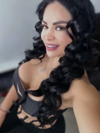 lesliemoscosooficial_1757880617_3721694821812941425_2313879008.webp lesliemoscosooficial_1757880617_3721694821812941425_2313879008.webp