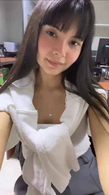 Screenshot_20250919_064753_Video Player.webp