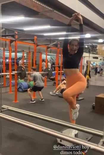 Screenshot_20250919_071930_Video Player.webp