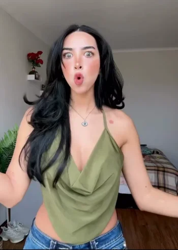 Screenshot_20250919_075330_Video Player.webp