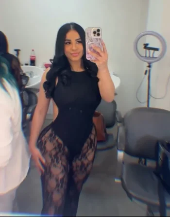 Screenshot_20250924_231841_Video Player.webp