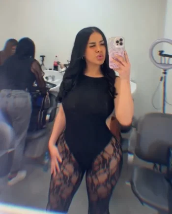 Screenshot_20250924_231958_Video Player.webp