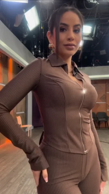 Screenshot_20251003_064839_Video Player.webp Screenshot_20251003_064839_Video Player.webp