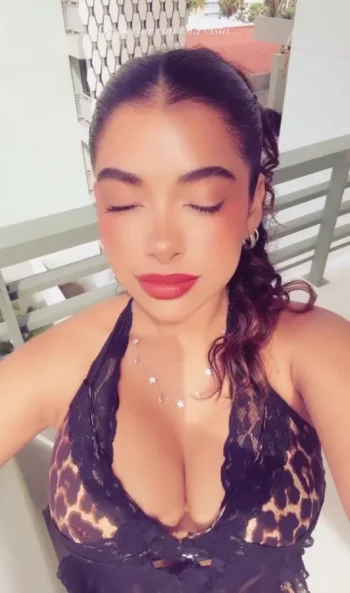 Screenshot_20251004_174415_Video Player.webp