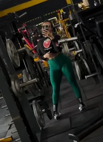 Screenshot_20251004_174853_Video Player.webp