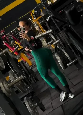 Screenshot_20251004_174908_Video Player.webp