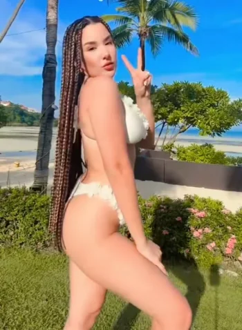 Screenshot_20251004_181519_Video Player.webp