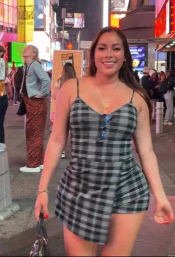 Screenshot_20251007_165812_Video Player.webp